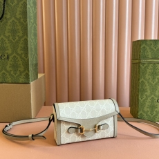 Gucci Satchel Bags